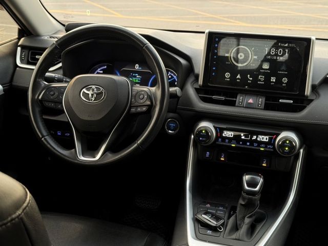 2021年RAV4 油電旗艦 跑6萬  第15張相片