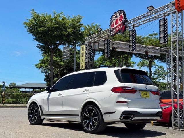 BMW/ 寶馬 X7  第3張相片