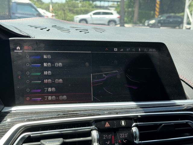 BMW/ 寶馬 X7  第11張相片