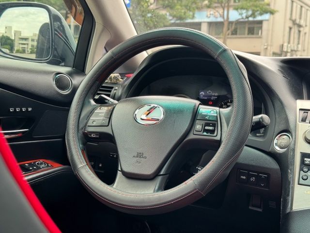 Lexus RX  第5張相片