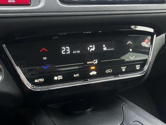 Honda HR-V  第14張相片