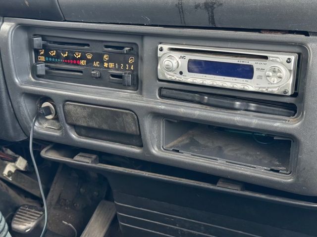 Isuzu Elf(一路發)  第10張相片