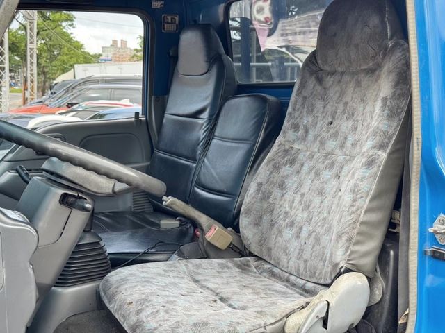 Isuzu Elf(一路發)  第12張相片