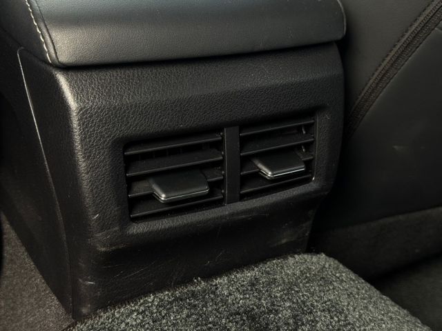 Lexus IS  第8張相片