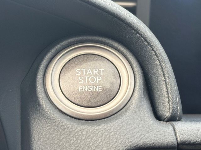 Lexus IS  第12張相片