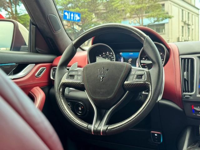 Maserati 瑪莎拉蒂 Levante  第9張相片