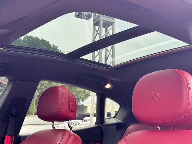 Maserati 瑪莎拉蒂 Levante  第18張相片