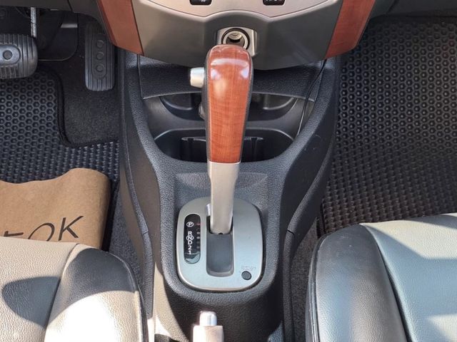 Nissan Livina  第10張相片