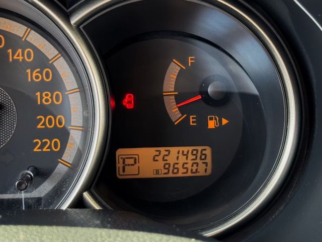 Nissan Livina  第13張相片