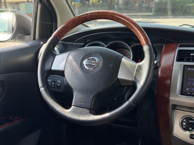 Nissan Livina  第14張相片