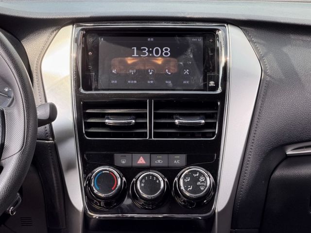 Toyota Yaris  第11張相片