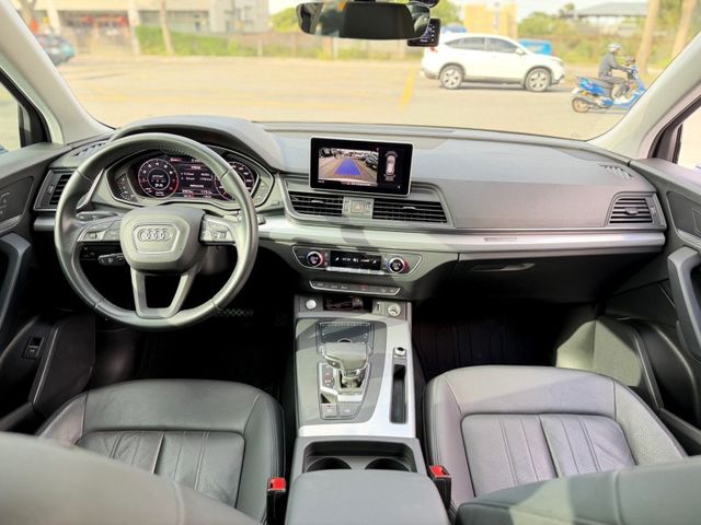 Audi Q5  第8張相片