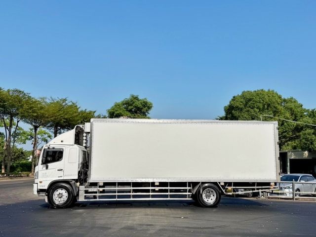 Hino 500  第6張相片