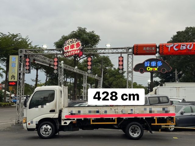 Hino 300  第6張相片