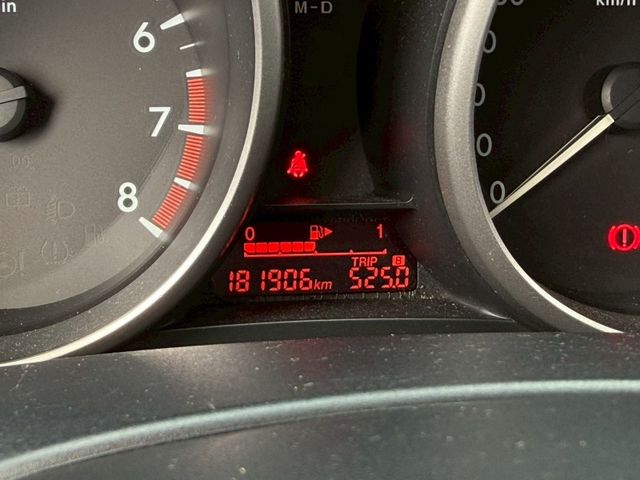 Mazda Mazda5  第10張相片