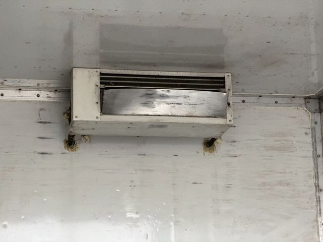 Hino 300  第3張相片