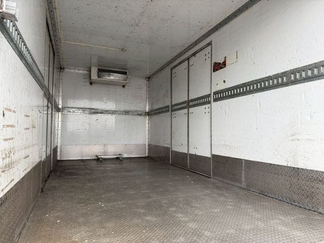 Hino 300  第4張相片