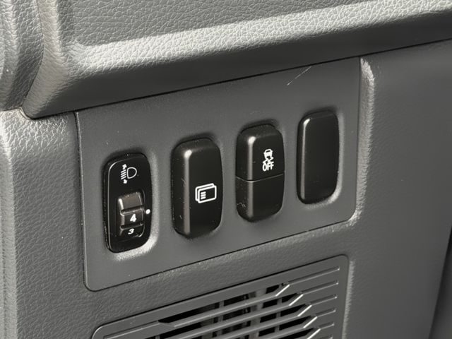 Mitsubishi Delica  第3張相片