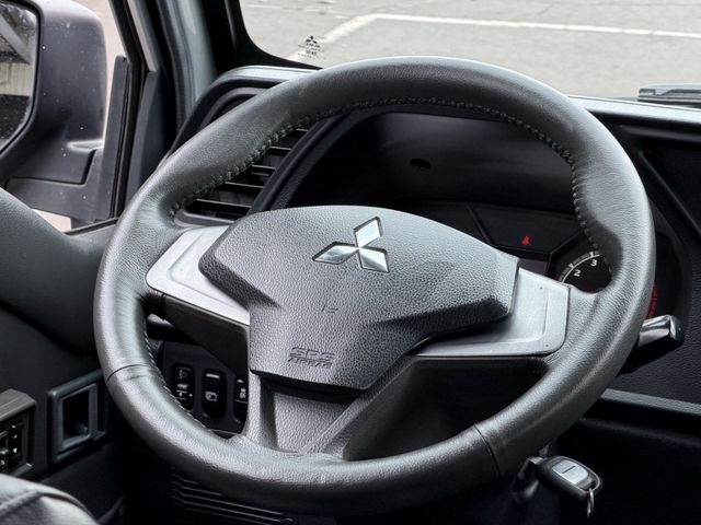 Mitsubishi Delica  第5張相片