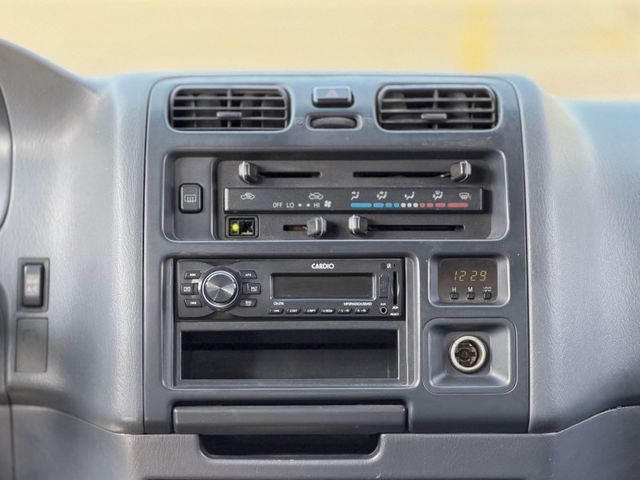 Toyota Hiace  第5張相片