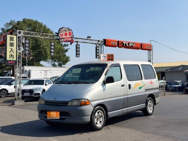 Toyota Hiace  第9張相片