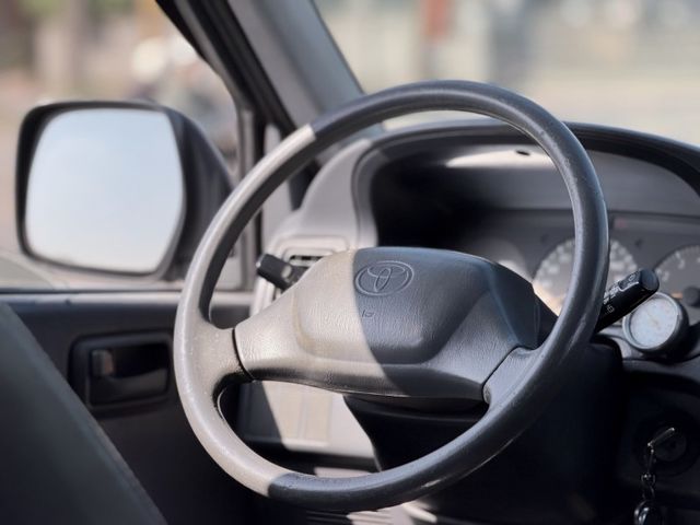 Toyota Hiace  第17張相片