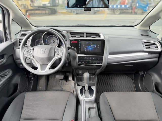 Honda FIT  第7張相片