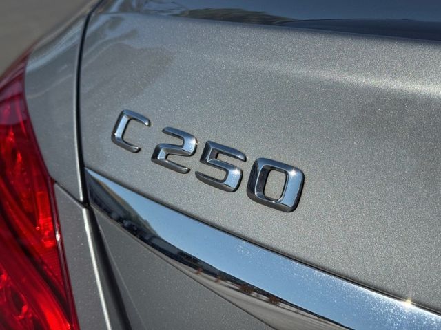 Mercedes-Benz/賓士 C250  第8張相片