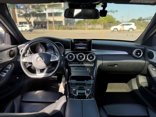 Mercedes-Benz/賓士 C250  第11張相片