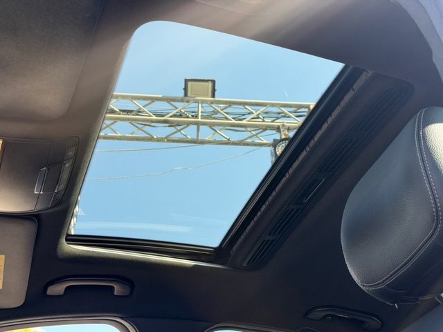 Mercedes-Benz/賓士 C250  第16張相片