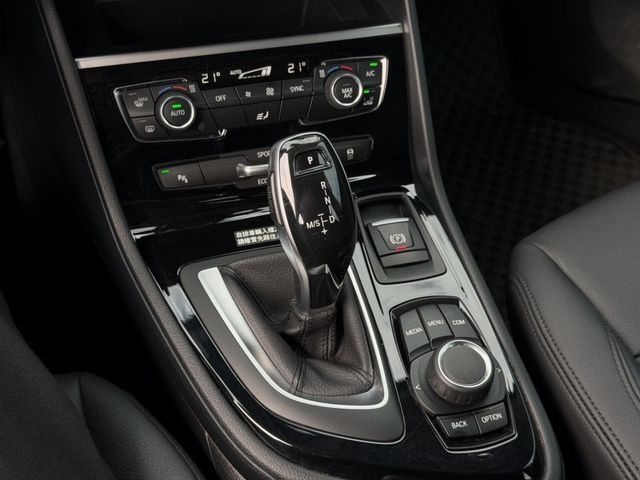 BMW/ 寶馬 218i  第13張相片