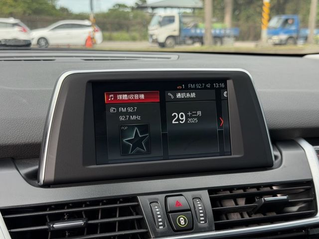 BMW/ 寶馬 218i  第14張相片