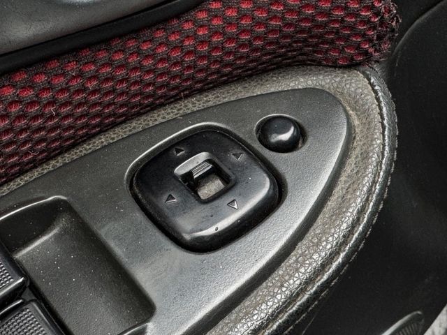 Ford/福特 Tierra  第3張相片