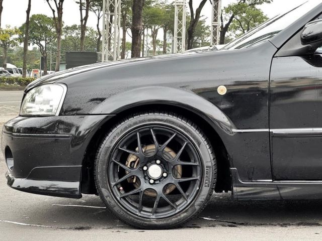 Ford/福特 Tierra  第7張相片