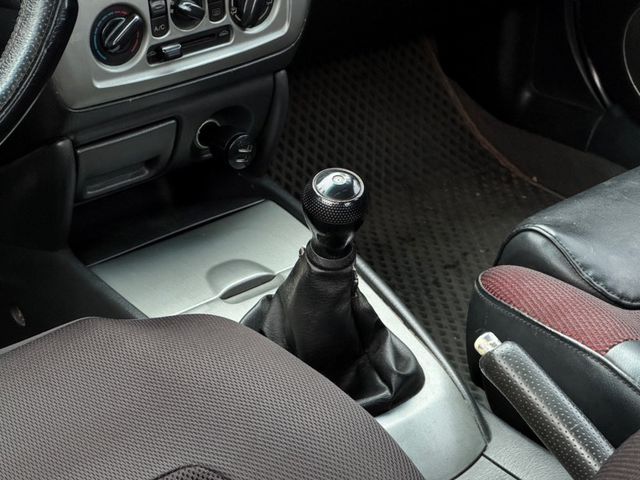 Ford/福特 Tierra  第8張相片