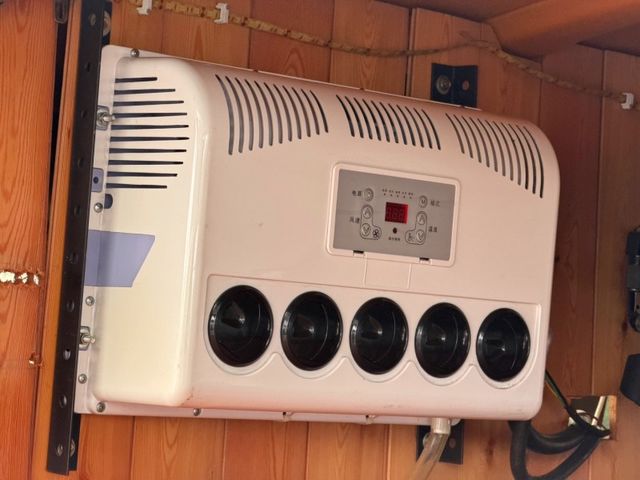 Mitsubishi Delica  第15張相片