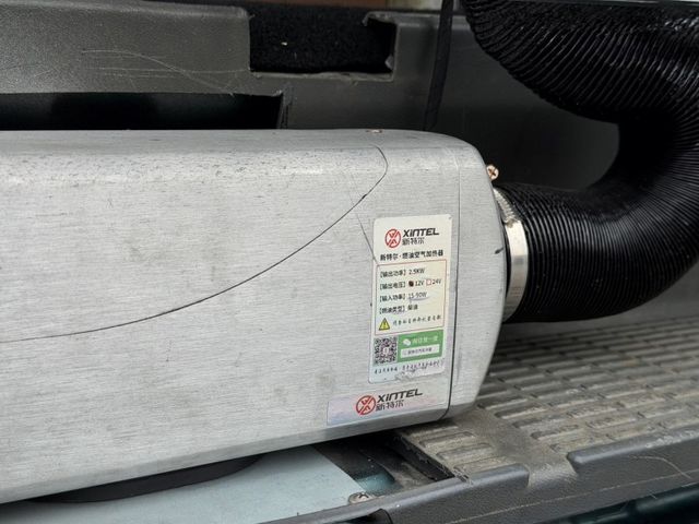 Mitsubishi Delica  第17張相片