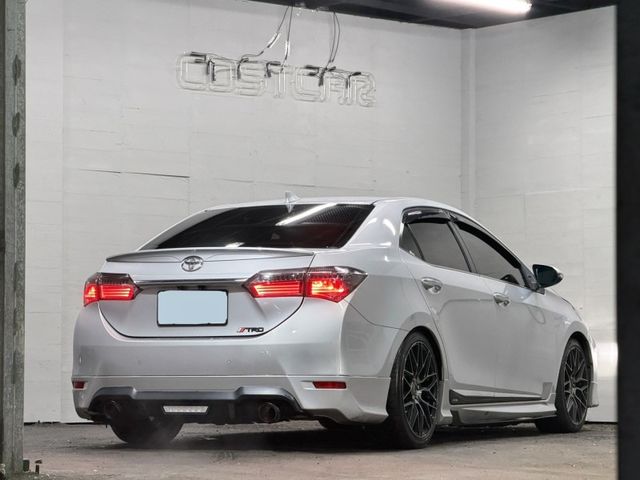 Toyota ALTIS  第1張相片