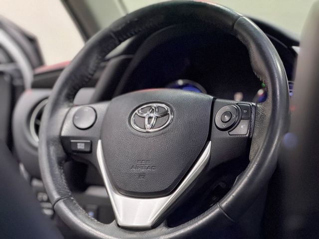 Toyota ALTIS  第15張相片