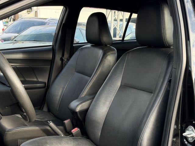 Toyota Yaris  第8張相片