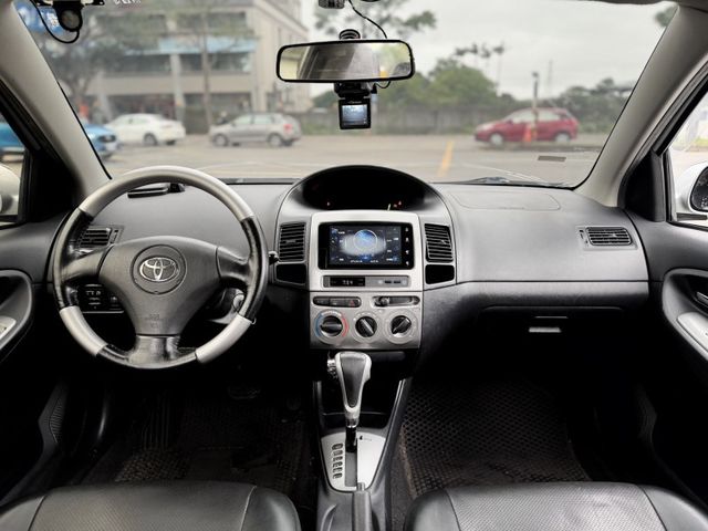Toyota Vios  第11張相片