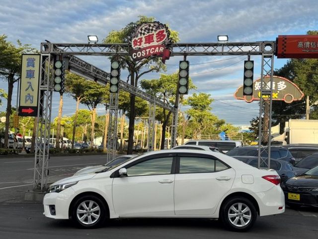 Toyota ALTIS  第5張相片
