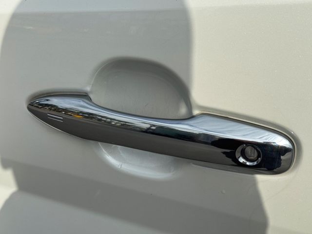 Toyota Granvia  第3張相片