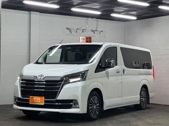 Toyota Granvia  第4張相片