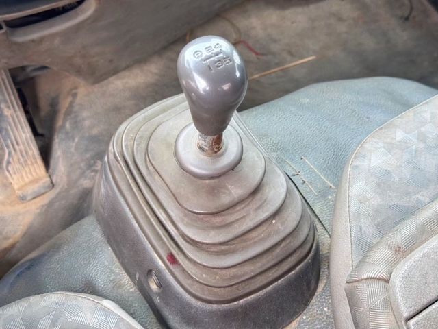 Hino 300  第10張相片