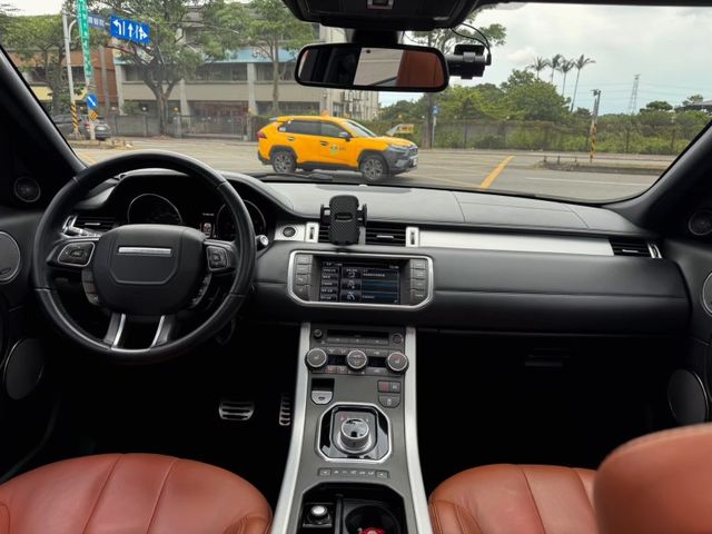 Land Rover Evoque  第19張相片
