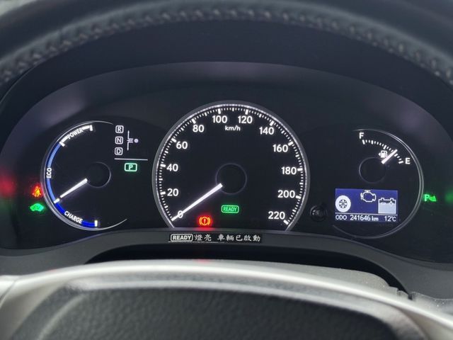 Lexus CT200H  第3張相片