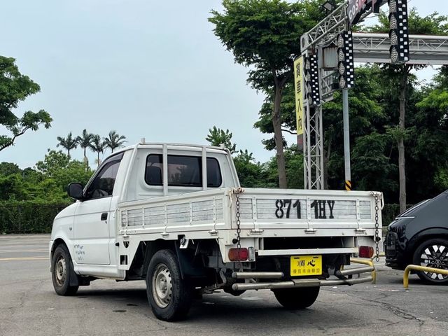 Mitsubishi Freeca  第6張相片