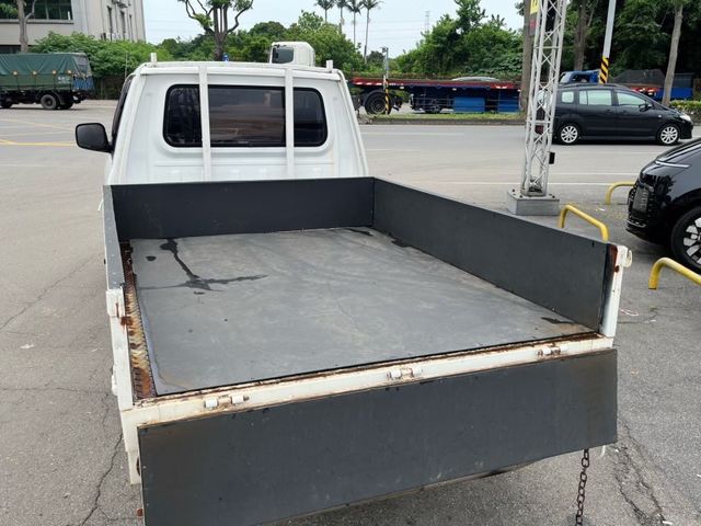 Mitsubishi Freeca  第7張相片