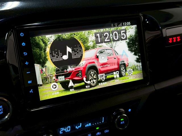 Toyota Hilux  第17張相片